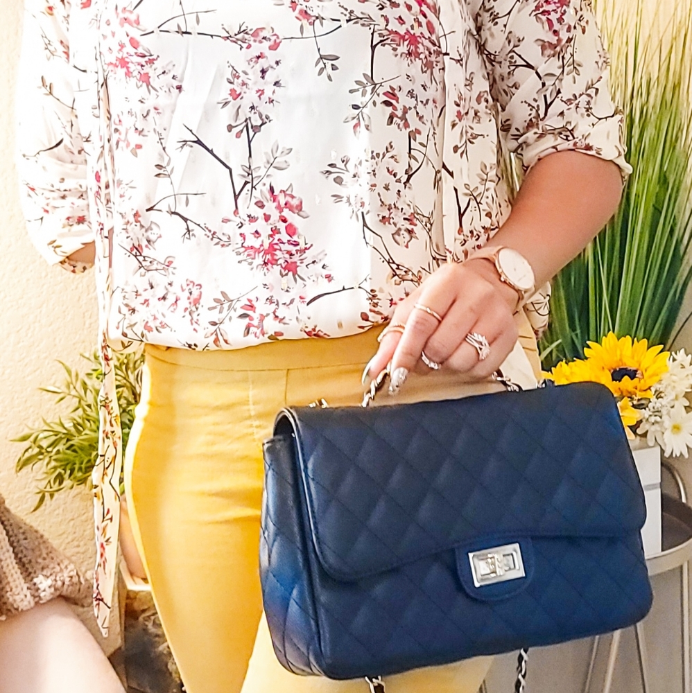 Isabelle Quilted Medium Handbag - Picture 3 of 7
